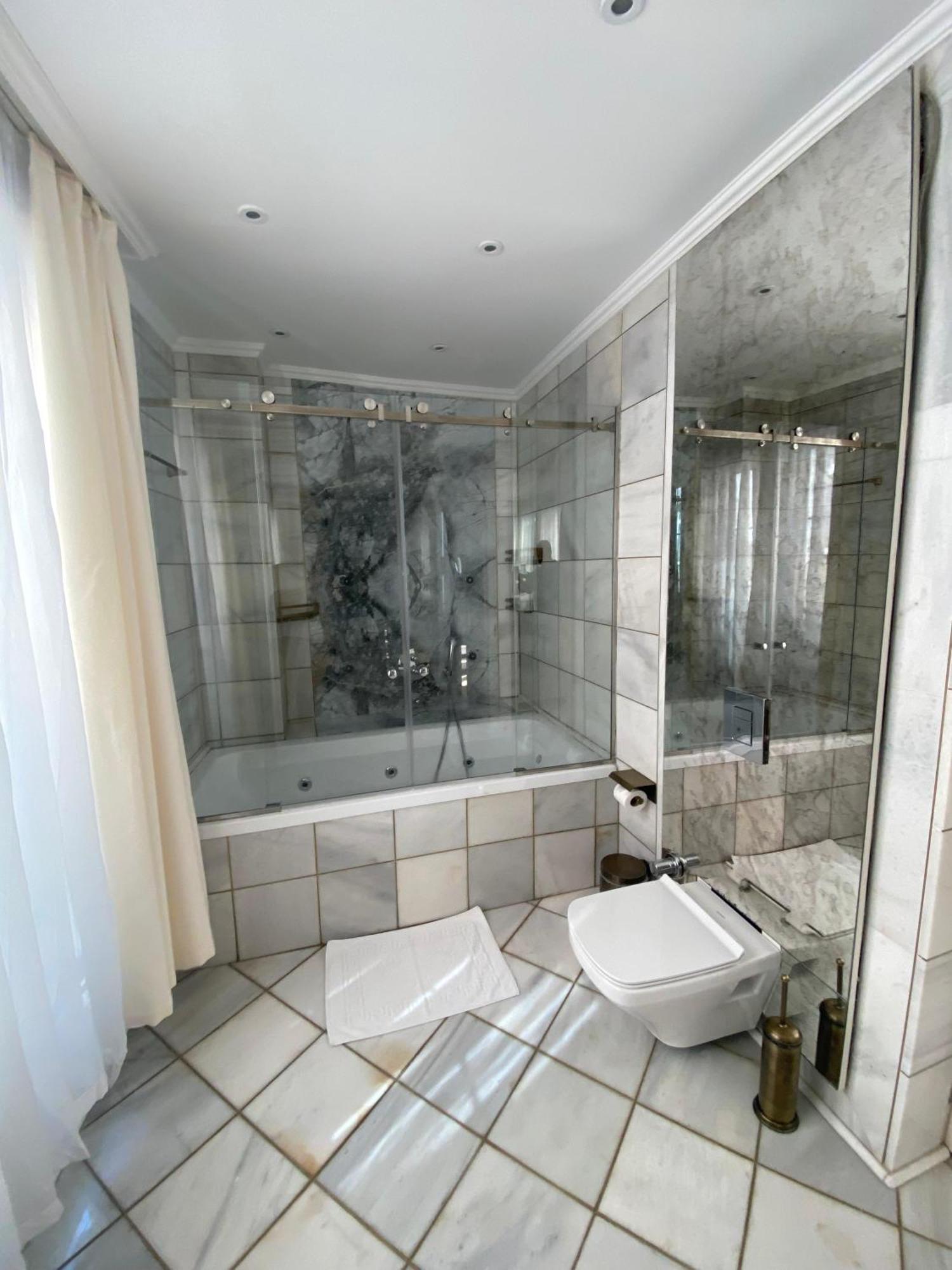 Ab Residences- Private Villa Independent Истанбул Екстериор снимка